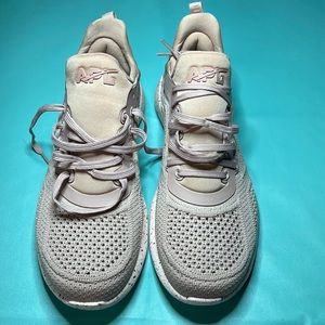 APL Sneakers